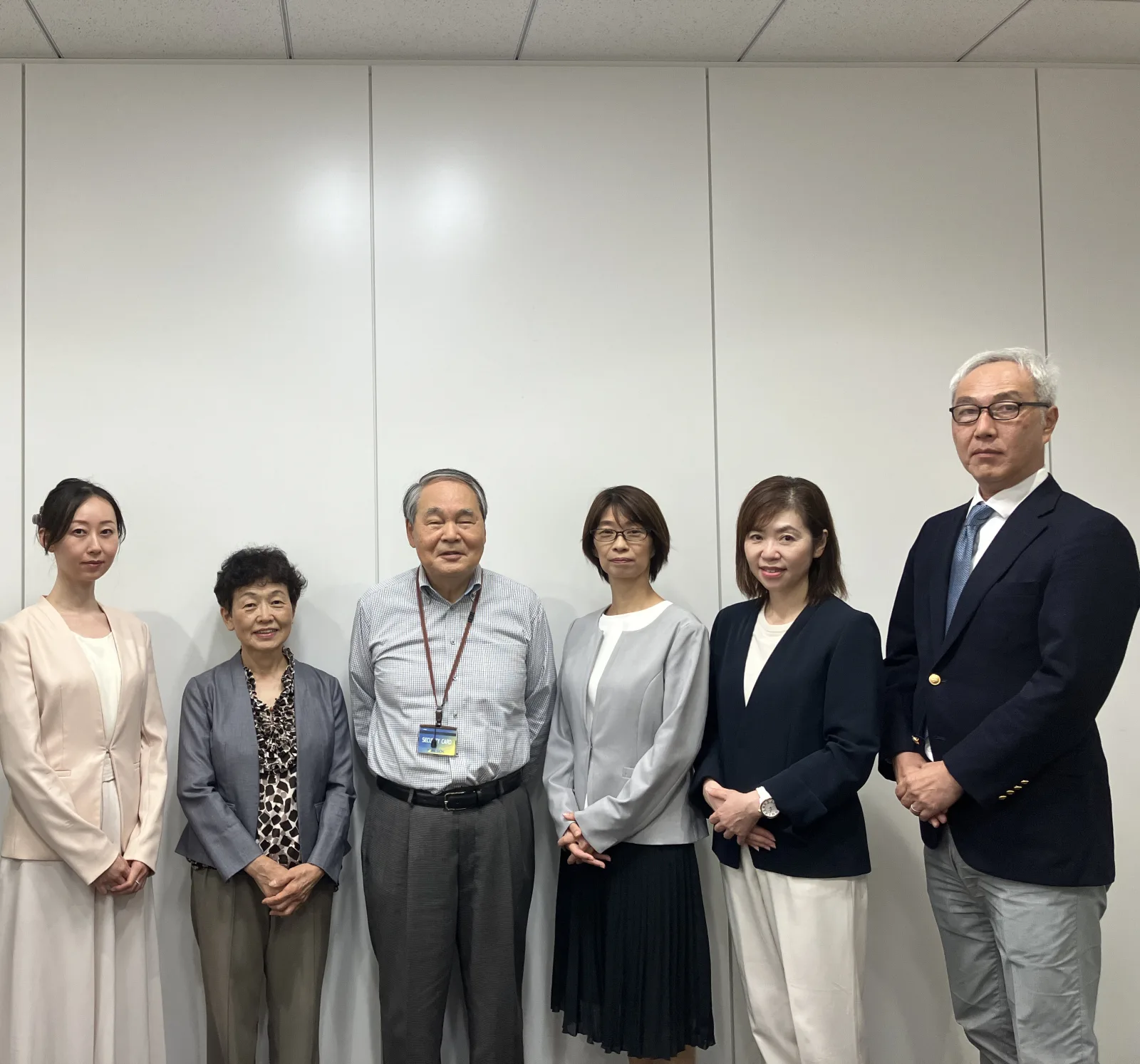 社会保険労務士法人 飯田橋事務所のスタッフ集合写真