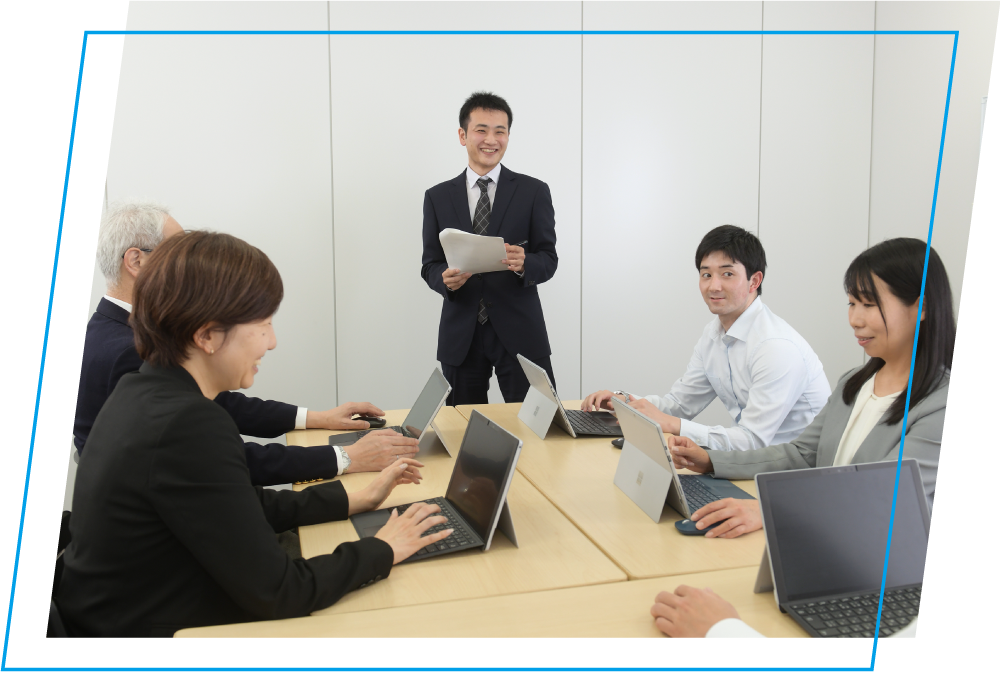 社員の仕事風景